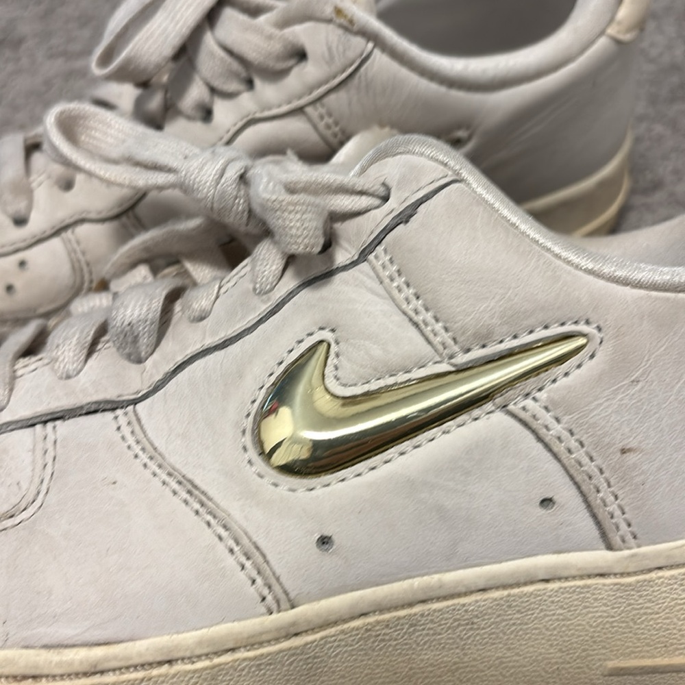Nike WMNS Air Force 1 '07 Premium LX Cream and Gold Sneakers - Picture 4 of 10
